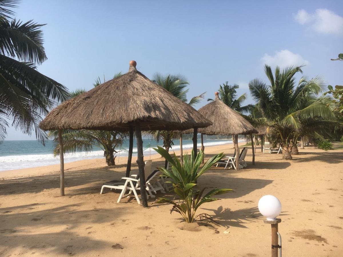 The Akwidaa Inn 외부 사진